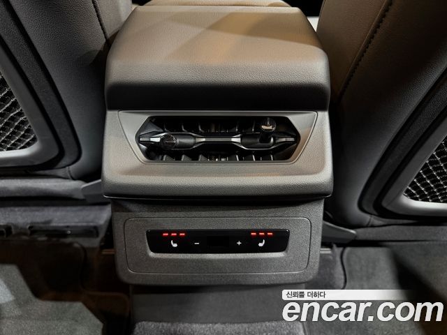 Audi Q6 e-tron 2026 — photo 19