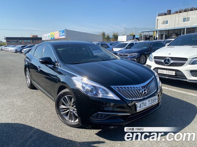Hyundai Grandeur 2015 — photo 1