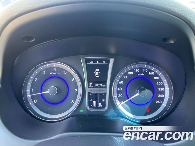 Hyundai Grandeur 2015 — photo 7