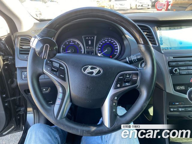 Hyundai Grandeur 2015 — photo 8