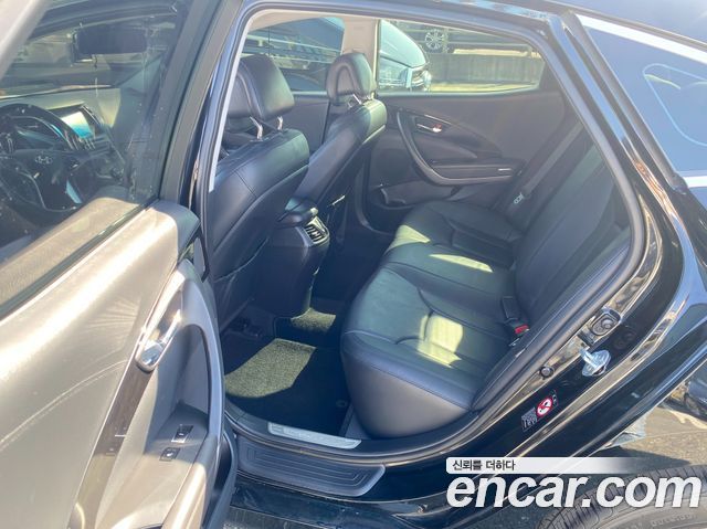 Hyundai Grandeur 2015 — photo 14
