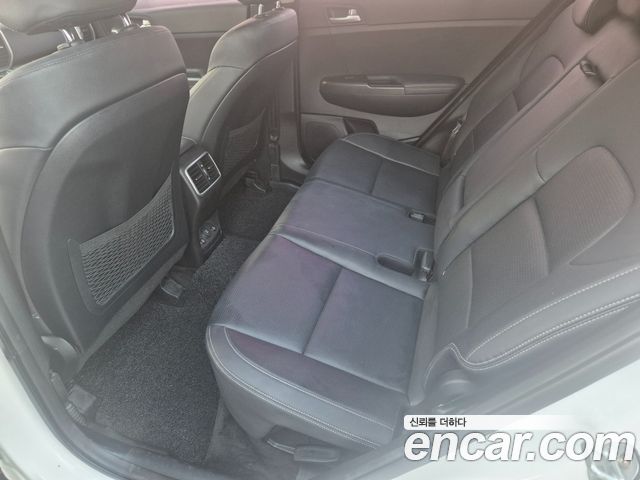 Kia Sportage 2018 — photo 10