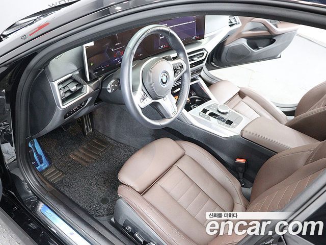 BMW i4 2024 — photo 11