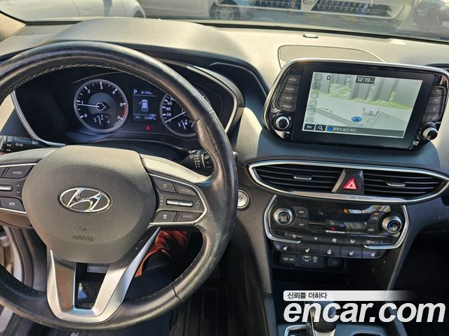 Hyundai Santafe 2020 — photo 16