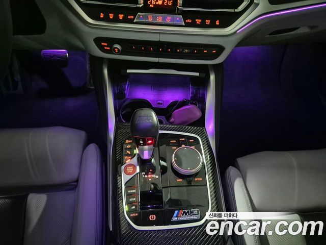 BMW M3 2022 — photo 11