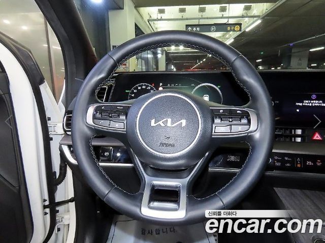 Kia Sportage 2024 — photo 8