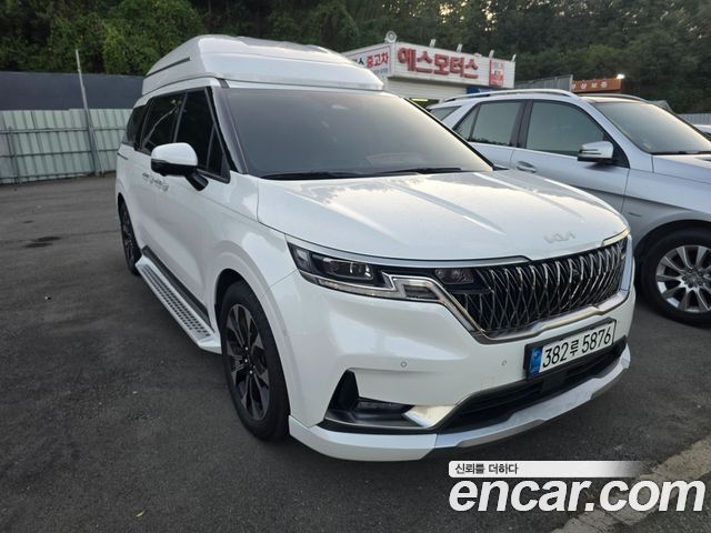 Kia Canival 2022 — photo 3