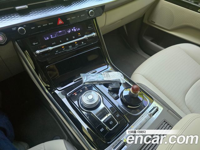 Kia Canival 2022 — photo 9