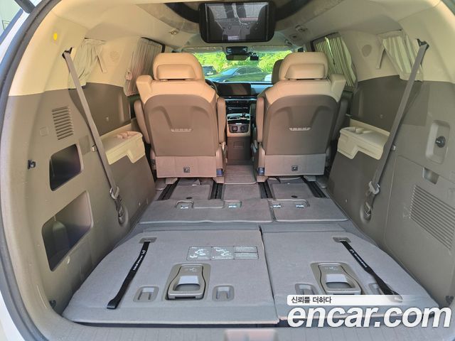 Kia Canival 2022 — photo 13