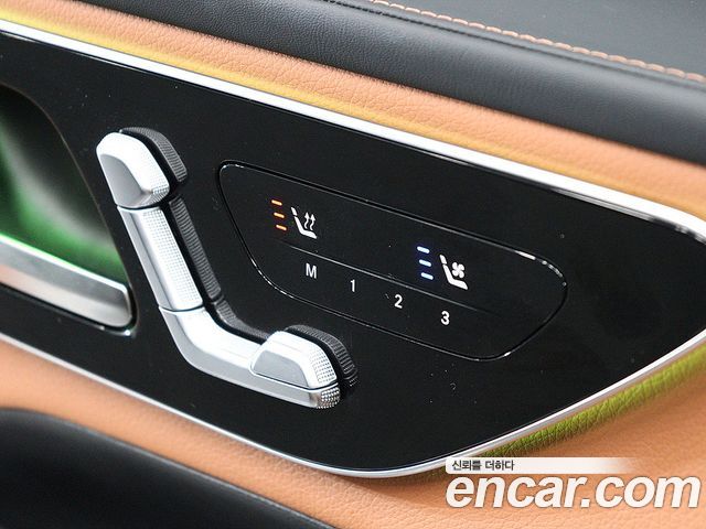 Mercedes-Benz GLC-Class 2024 — photo 5