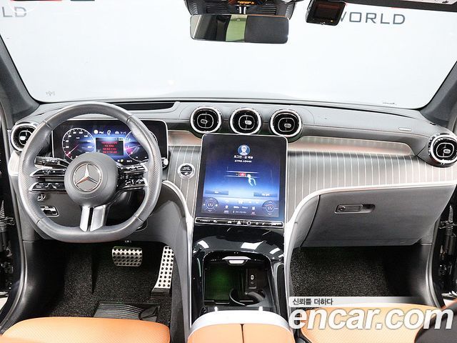 Mercedes-Benz GLC-Class 2024 — photo 8