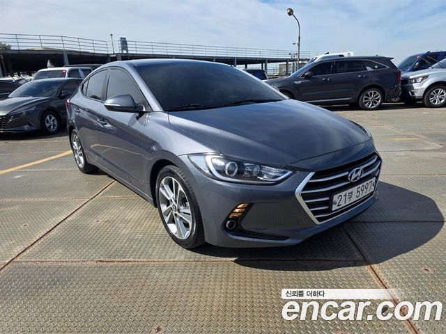 Hyundai AVANTE 2018 — photo 4