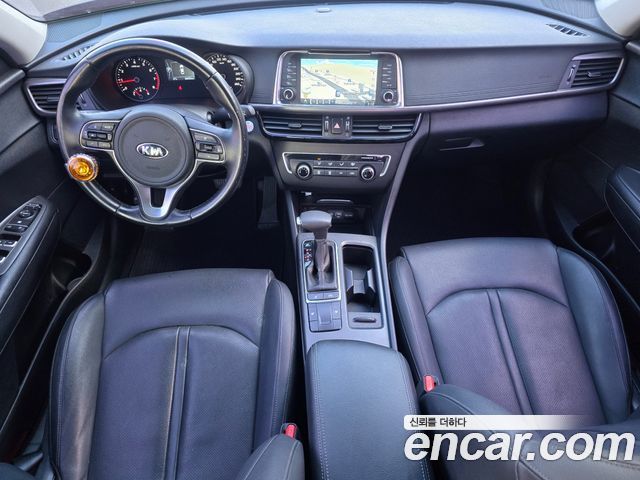 Kia K5 2018 — photo 7