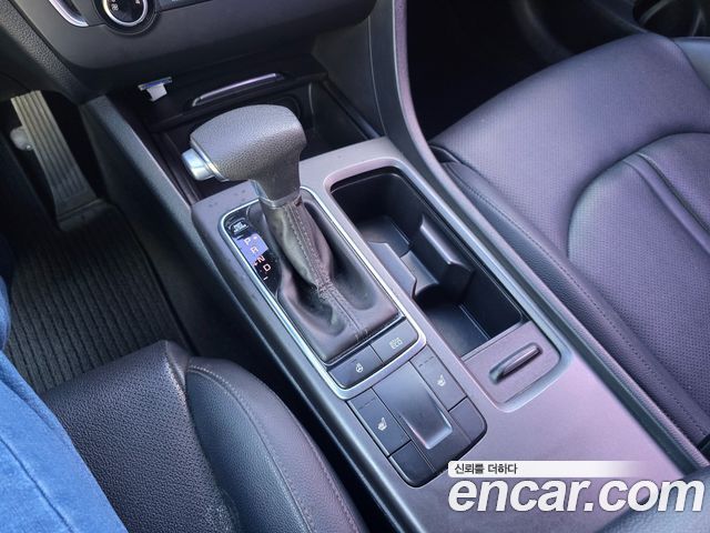 Kia K5 2018 — photo 9