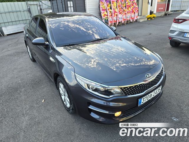 Kia K5 2018 — photo 20