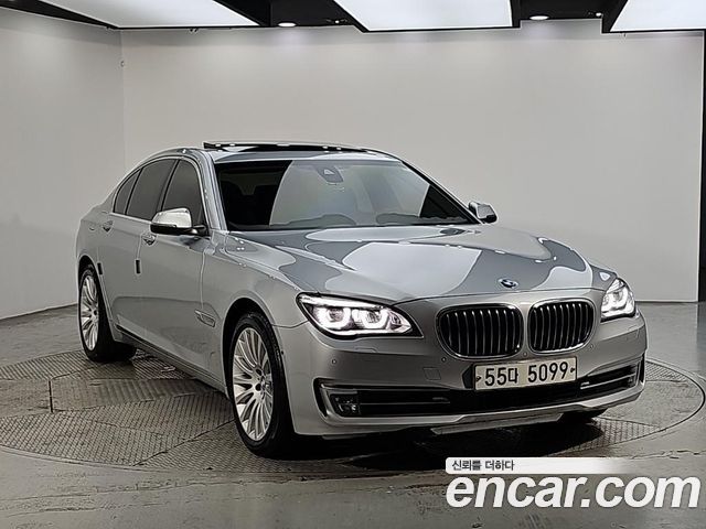BMW 7-Series 2014 — photo 2