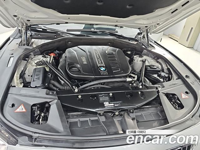 BMW 7-Series 2014 — photo 6