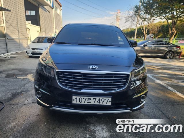 Kia Canival 2016 — photo 3