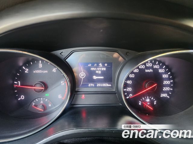 Kia Canival 2016 — photo 8
