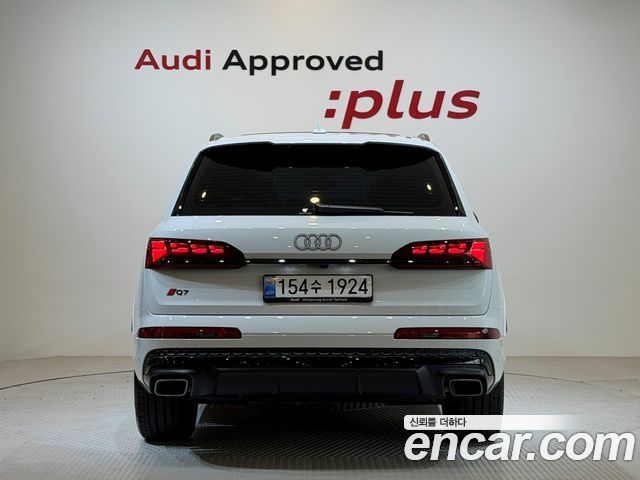 Audi Q7 2025 — photo 4