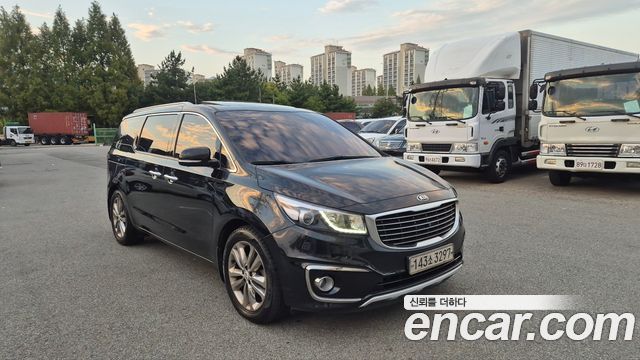 Kia Canival 2018 — photo 3