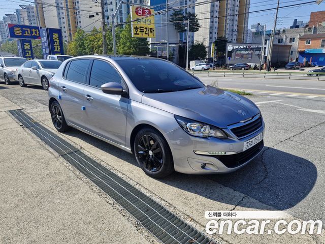 Peugeot 308 2016 — photo 3