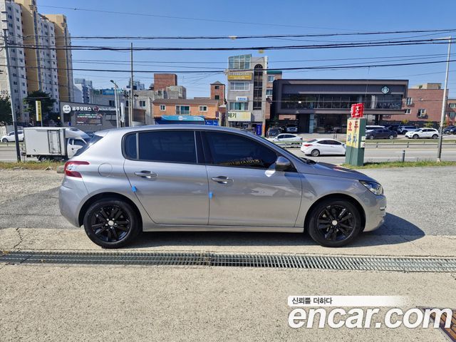 Peugeot 308 2016 — photo 4