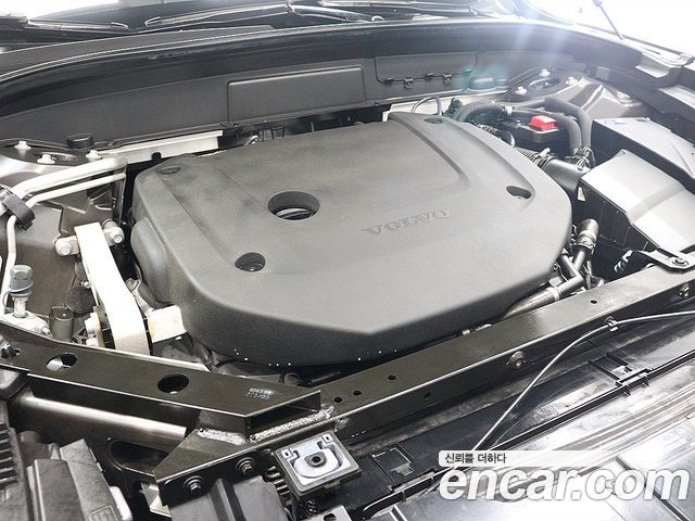 Volvo XC60 2024 — photo 6