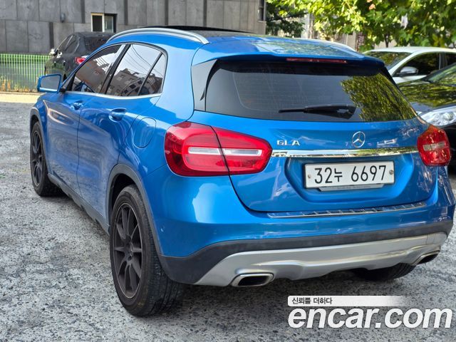 Mercedes-Benz GLA-Class 2015 — photo 2