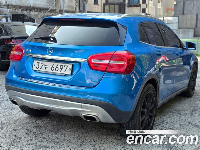 Mercedes-Benz GLA-Class 2015 — photo 4