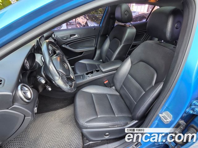 Mercedes-Benz GLA-Class 2015 — photo 7