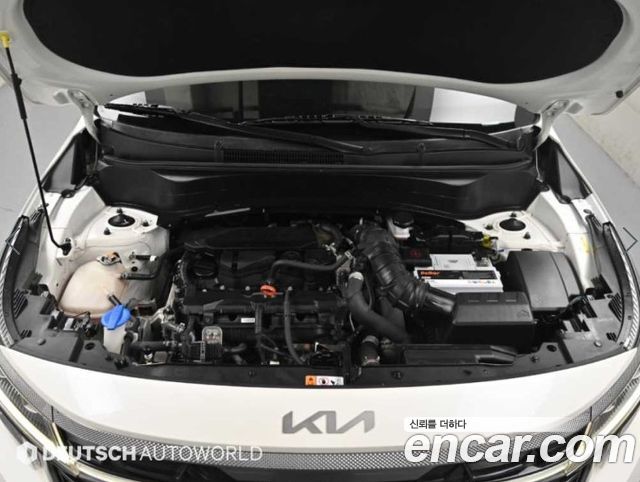 Kia Seltos 2023 — photo 6