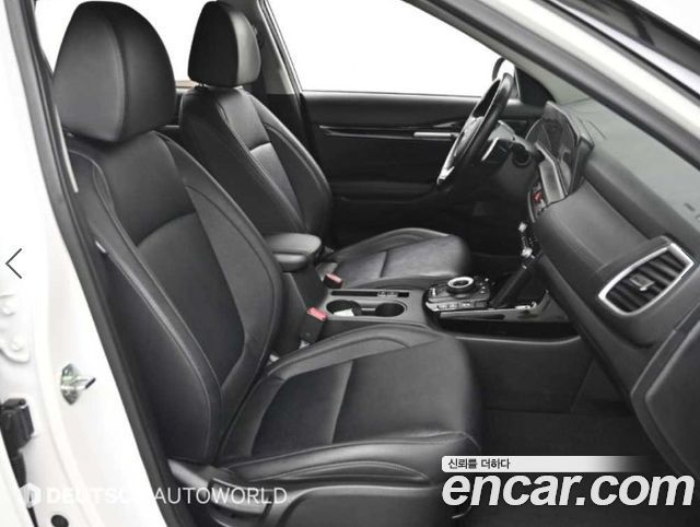 Kia Seltos 2023 — photo 10