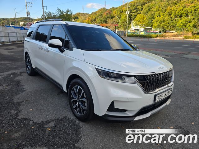Kia Canival 2023 — photo 20