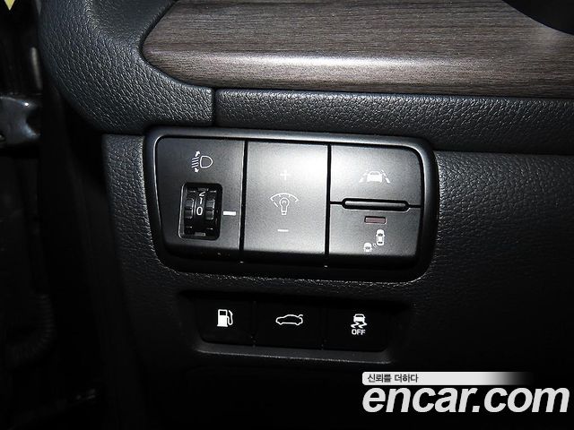 Kia K7 2020 — photo 14