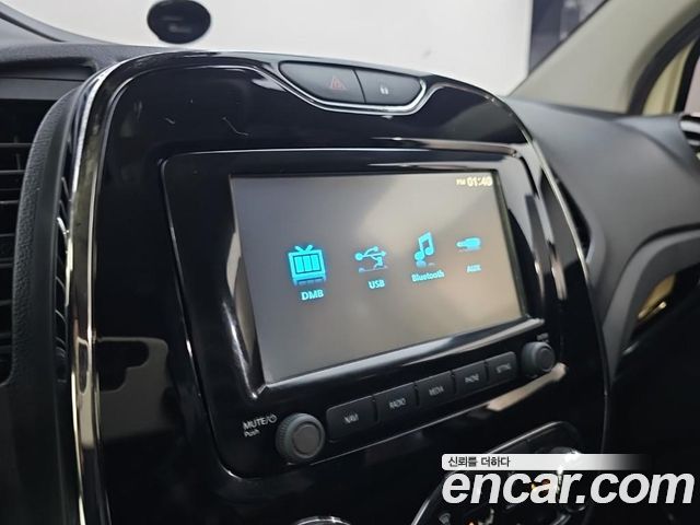Renault Korea QM3 2015 — photo 14