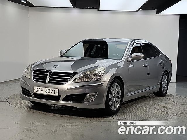 Hyundai Equus 2010 — photo 1