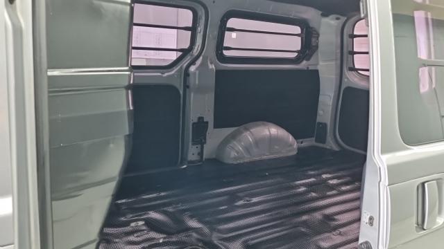 Hyundai Starex 2018 — photo 9