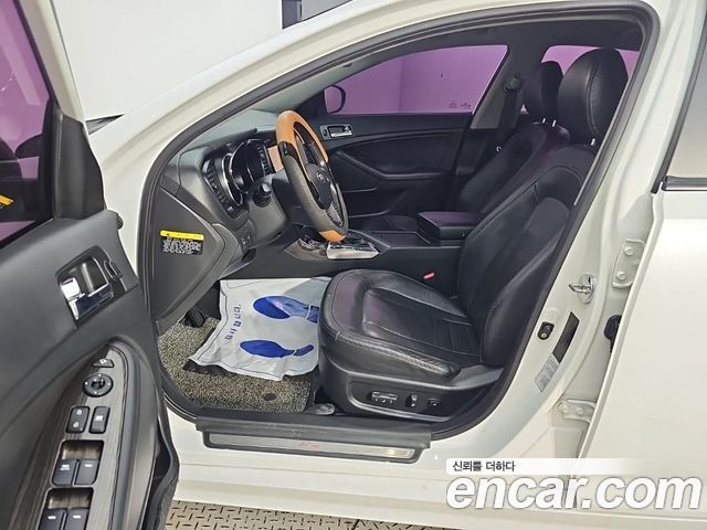 Kia K5 2013 — photo 11