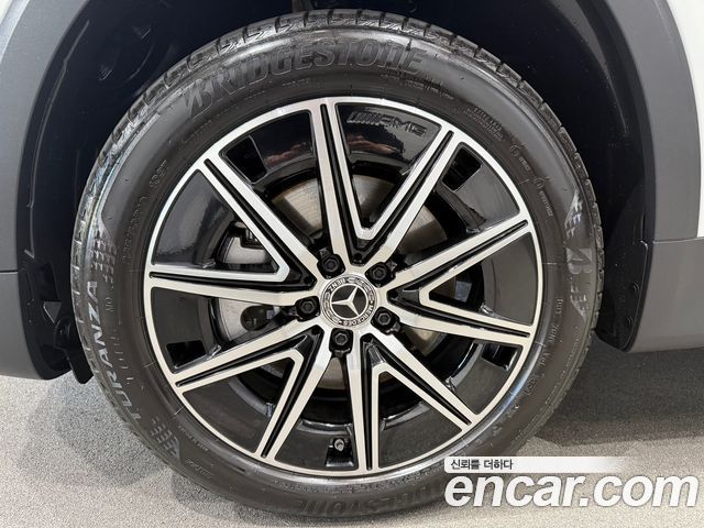 Mercedes-Benz EQB 2026 — photo 5