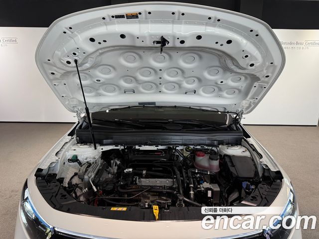 Mercedes-Benz EQB 2026 — photo 6