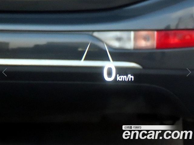 Kia K5 2023 — photo 10