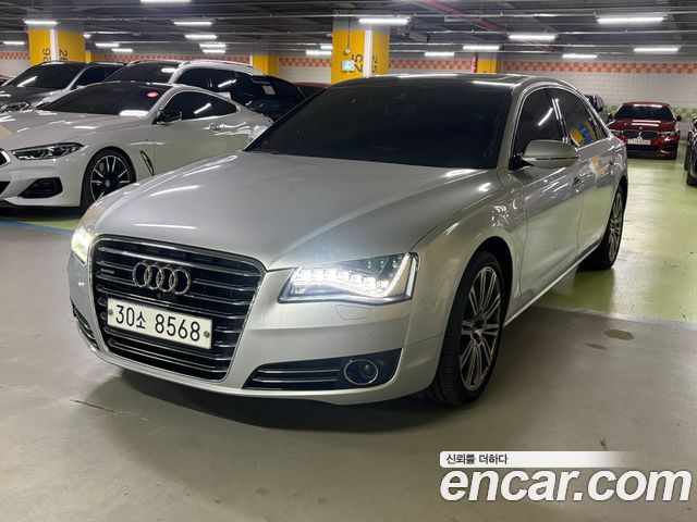 Audi A8 2013 — photo 2