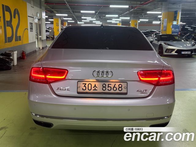 Audi A8 2013 — photo 4