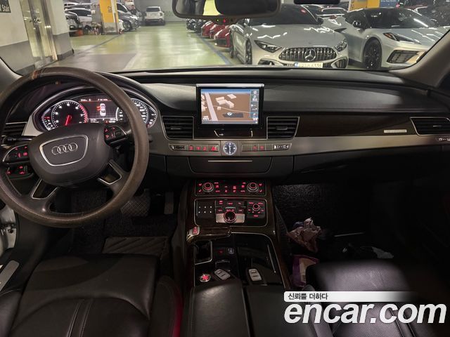 Audi A8 2013 — photo 7