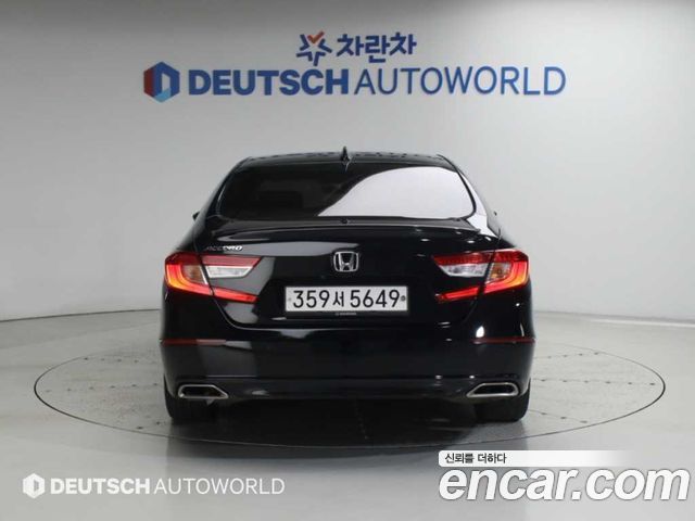 Honda Accord 2018 — photo 4
