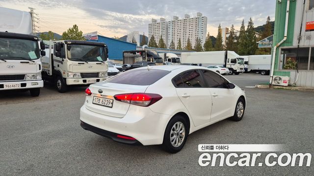 Kia K3 2017 — photo 4