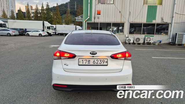Kia K3 2017 — photo 5