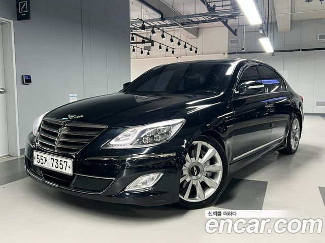 Hyundai Genesis 2012 — photo 1