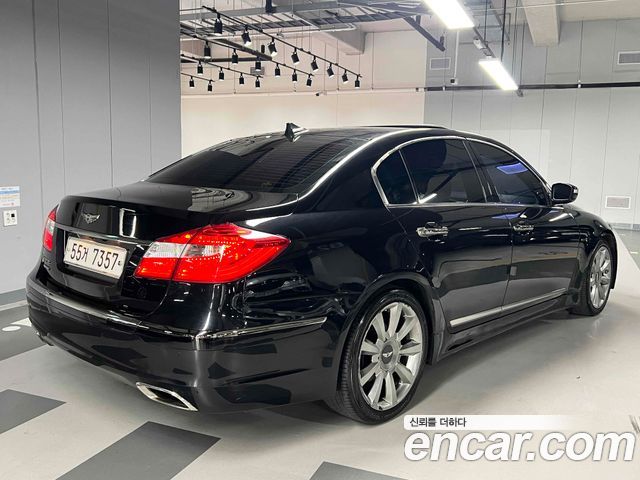Hyundai Genesis 2012 — photo 4